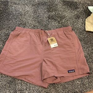 NWT! Patagonia Women's 5” Baggies Shorts Evening Mauve sz Large